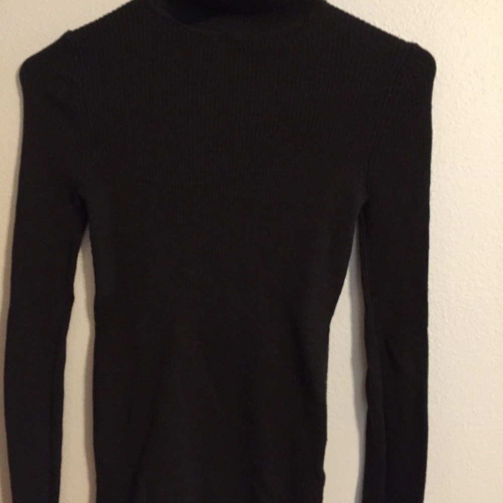 Uniqlo green merino wool turtleneck, xs